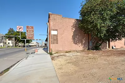 200 E Court Street #200, Seguin, TX 78155 - Photo 13