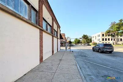 200 E Court Street #200, Seguin, TX 78155 - Photo 11
