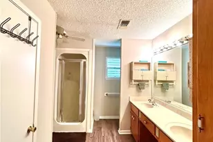 503 N 16th St, Port O'Connor, TX 77982 - Photo 27