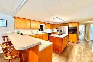 503 N 16th St, Port O'Connor, TX 77982 - Photo 19