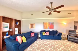 503 N 16th St, Port O'Connor, TX 77982 - Photo 11
