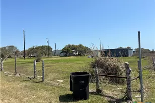 171 Deer Meadows Ln, Seadrift, TX 77983 - Photo 15