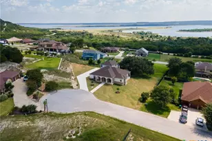 104 Cedar Bluff Ct, Harker Heights, TX 76548 - Photo 37