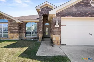 1810 Mike Dr, Copperas Cove, TX 76522 - Photo 1