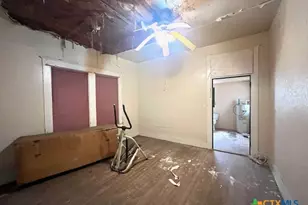 206 Hinton St, Three Rivers, TX 78071 - Photo 27