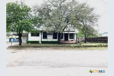 206 Hinton Street, Three Rivers, TX 78071 - Photo 1