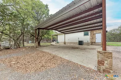 1325 County Road 106, Lampasas, TX 76550 - Photo 37