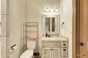 1325 Co Rd 106, Lampasas, TX 76550 - Photo 33