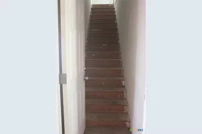 212 E Loop 340, Bellmead, TX 76705 - Photo 11