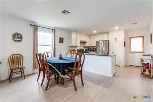 9223 Honey Mesquite, Seguin, TX 78155 - Photo 11