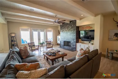 460 Bay Club Drive, Seadrift, TX 77983 - Photo 9