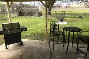 722 W Ave E, Copperas Cove, TX 76522 - Photo 13