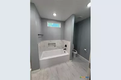 1300 N 2nd Street, Killeen, TX 76541 - Photo 37