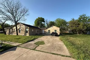 1300 N 2nd St, Killeen, TX 76541 - Photo 11