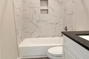 688 Swallow Dr, Palacios, TX 77465 - Photo 15