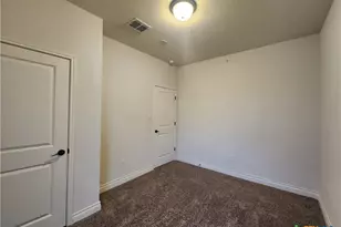 348 Untermaier Dr, New Braunfels, TX 78130 - Photo 19