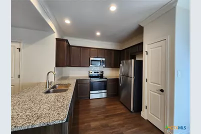 348 Untermaier Drive, New Braunfels, TX 78130 - Photo 7