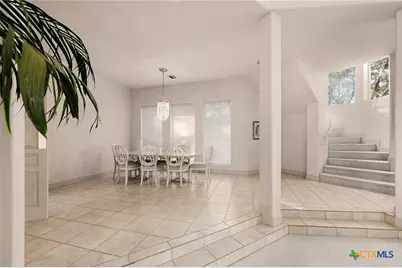 1001 Riada Drive, New Braunfels, TX 78132 - Photo 7