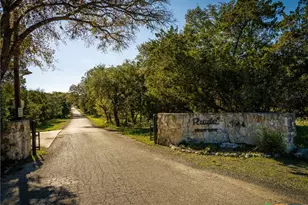 1001 Riada Dr, New Braunfels, TX 78132 - Photo 47