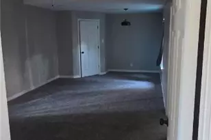 806 21st St, Hondo, TX 78861 - Photo 9