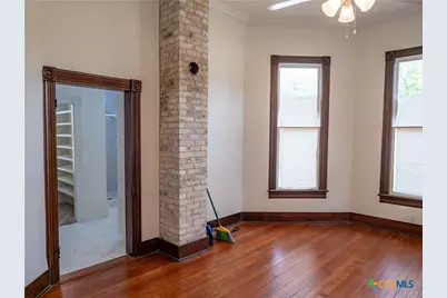 204 W Reuss Boulevard, Cuero, TX 77954 - Photo 13