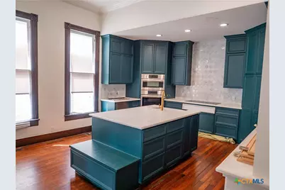 204 W Reuss Boulevard, Cuero, TX 77954 - Photo 15