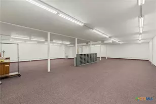 107 W Main St, Cameron, TX 76520 - Photo 23