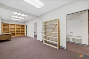 107 W Main St, Cameron, TX 76520 - Photo 19