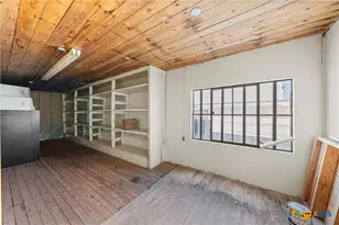 107 W Main St, Cameron, TX 76520 - Photo 35