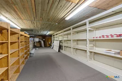 107 W Main Street, Cameron, TX 76520 - Photo 37