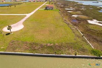 384 W Vineyard Bay, Port O'Connor, TX 77982 - Photo 11
