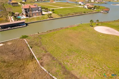 384 W Vineyard Bay, Port O'Connor, TX 77982 - Photo 13