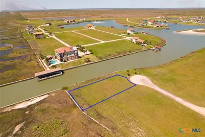 384 W Vineyard Bay, Port O'Connor, TX 77982 - Photo 7