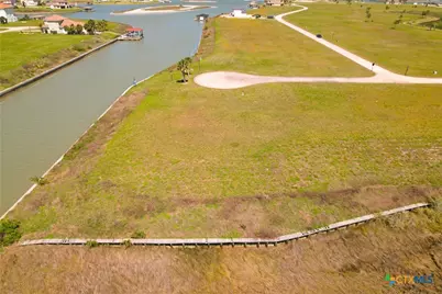384 W Vineyard Bay, Port O'Connor, TX 77982 - Photo 15