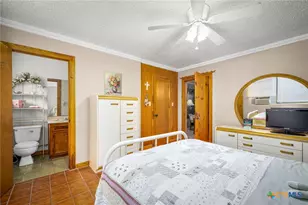 200 Elm Creek Rd, New Braunfels, TX 78132 - Photo 25