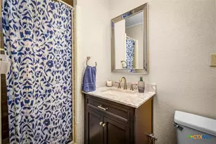 200 Elm Creek Rd, New Braunfels, TX 78132 - Photo 19