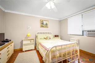 200 Elm Creek Rd, New Braunfels, TX 78132 - Photo 23