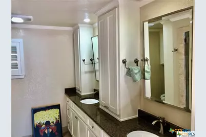 156 Trelawney Street, Mcqueeney, TX 78123 - Photo 11