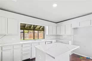 116 Newport Dr, Victoria, TX 77904 - Photo 23