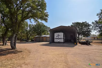 358 W County Road 3069, Lampasas, TX 76550 - Photo 35