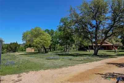 358 W County Road 3069, Lampasas, TX 76550 - Photo 43