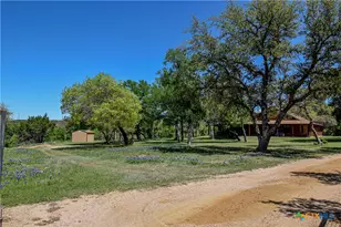 358 W County Rd 3069, Lampasas, TX 76550 - Photo 43