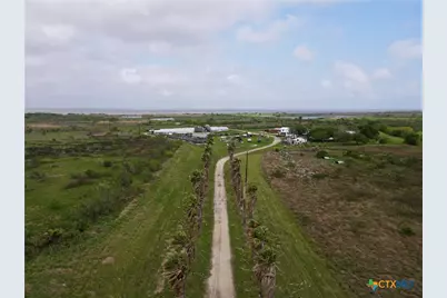 293 Fm-2040, Tivoli, TX 77990 - Photo 9