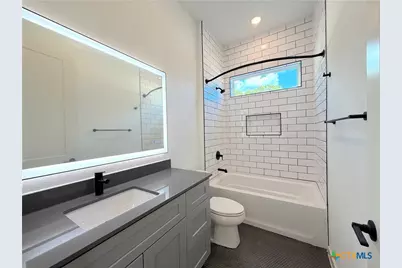 420 Sendera Hills Drive, Canyon Lake, TX 78133 - Photo 23