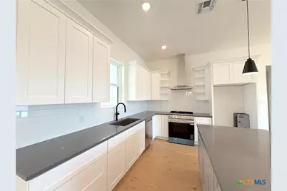 420 Sendera Hills Drive, Canyon Lake, TX 78133 - Photo 11