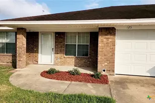 123 & 125 6th St, Vanderbilt, TX 77991 - Photo 3