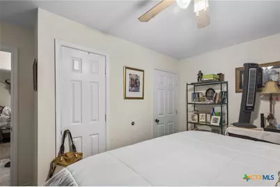 123 & 125 6th Street, Vanderbilt, TX 77991 - Photo 17