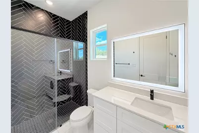 508 Sendera Valley Drive, Canyon Lake, TX 78133 - Photo 13