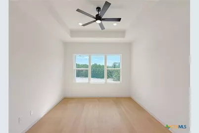 508 Sendera Valley Drive, Canyon Lake, TX 78133 - Photo 9