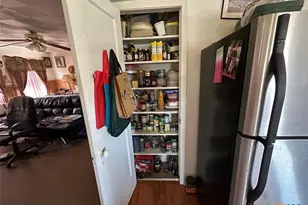 415 S 15th St, Port O'Connor, TX 77982 - Photo 9